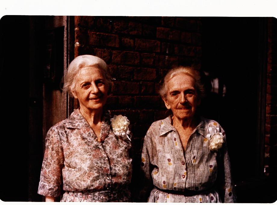 Edith Ligda and Ruth Griswold