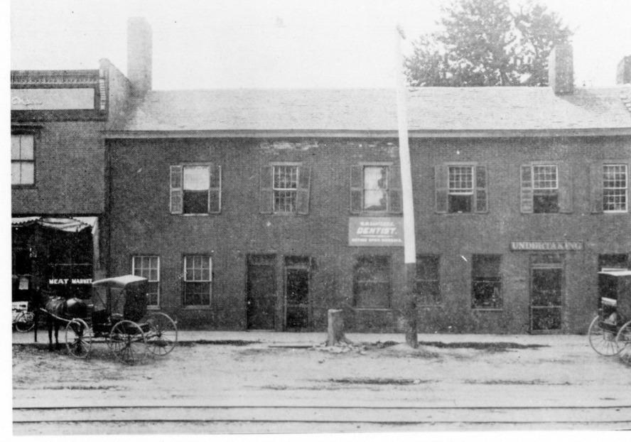 Kilbourne Commercial Building