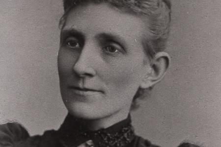 Minnie Brelsford Lewis