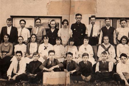 Photograph of Seventh and Eighth Graders at the Linworth Grammar School