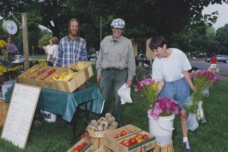 Stratford Ecological Center Booth at the Worthington Farmer's Market