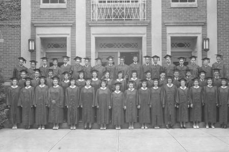 Worthington High School Graduating Class Picture